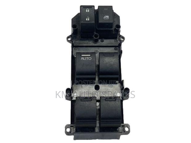 Honda HRV Main Power Window Switch.