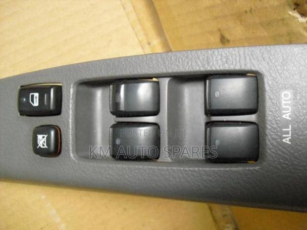 Toyota Isis Main Power Window Switch. - thumbnail 4