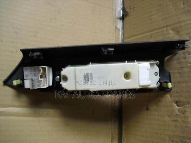 Toyota Isis Main Power Window Switch. - thumbnail 3