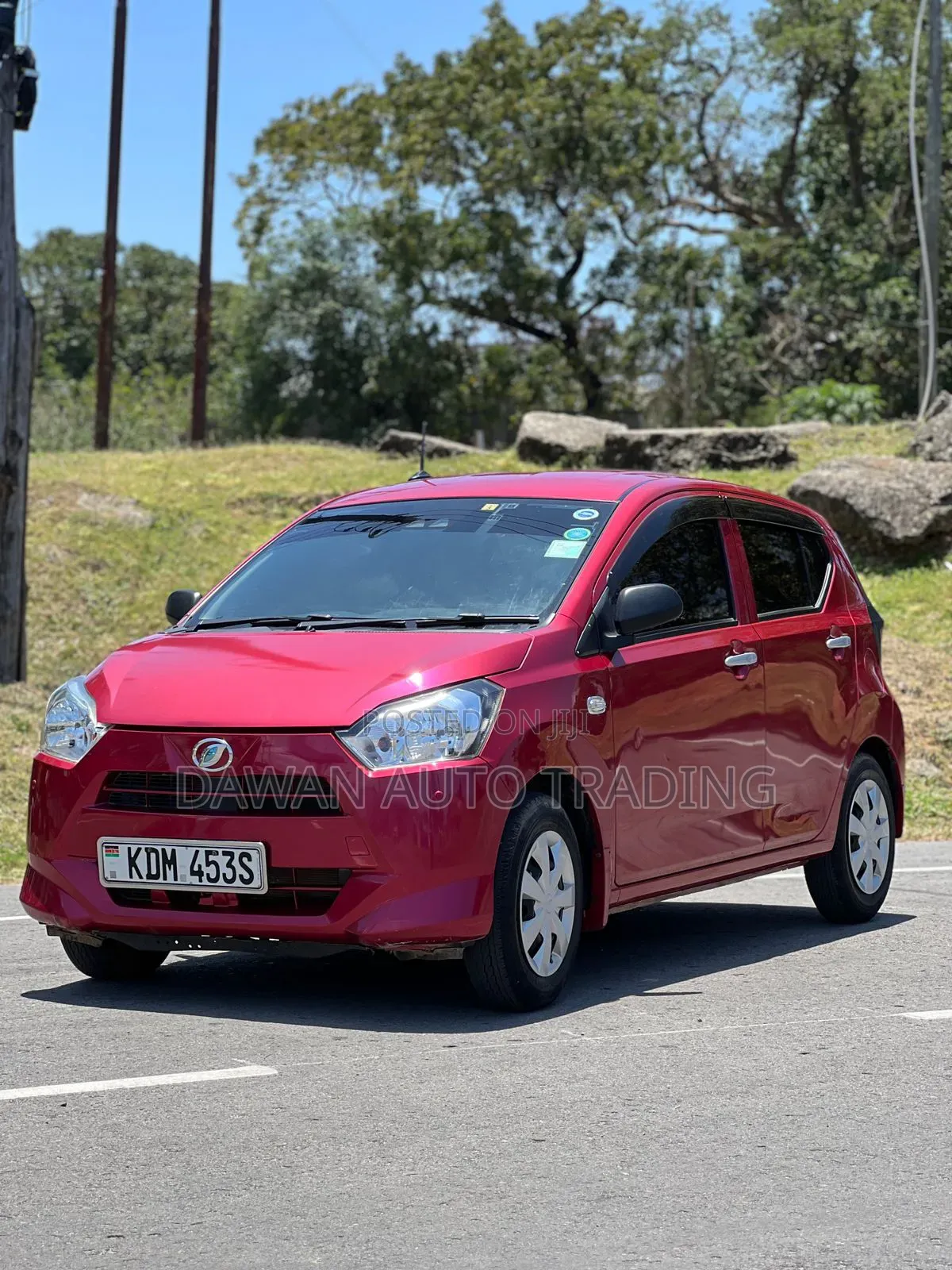 Daihatsu Mira 2018 Red