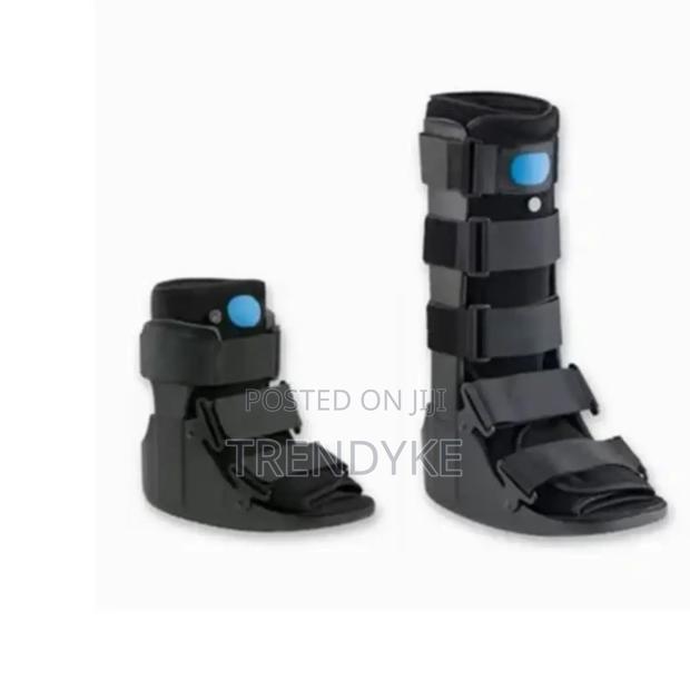 Air Walker Boot