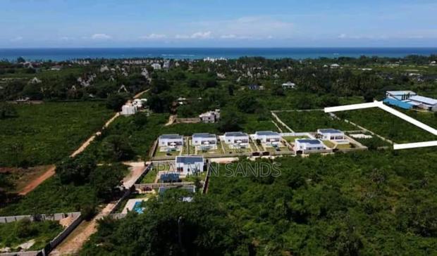 Galu Kinondo Prime One Acre Land - thumbnail 4