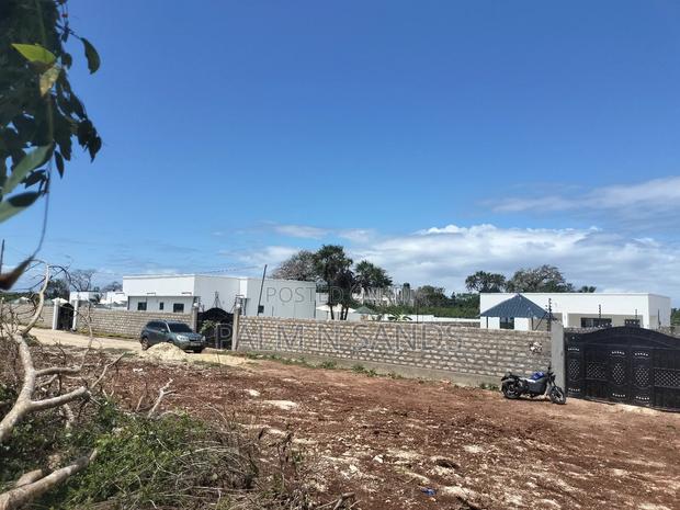 Galu Kinondo Prime One Acre Land - thumbnail 3