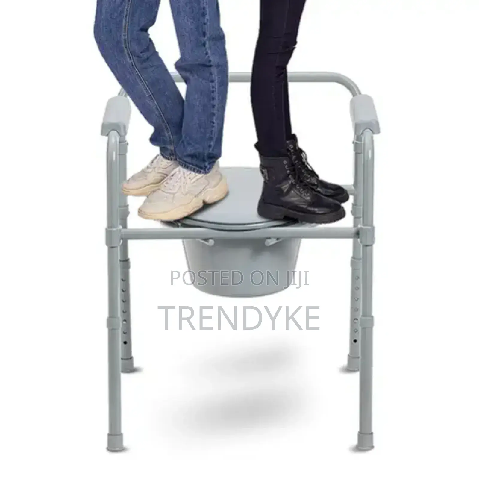 Commode Chair