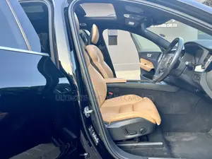 Volvo XC60 T5 Inscription AWD 2018 Black