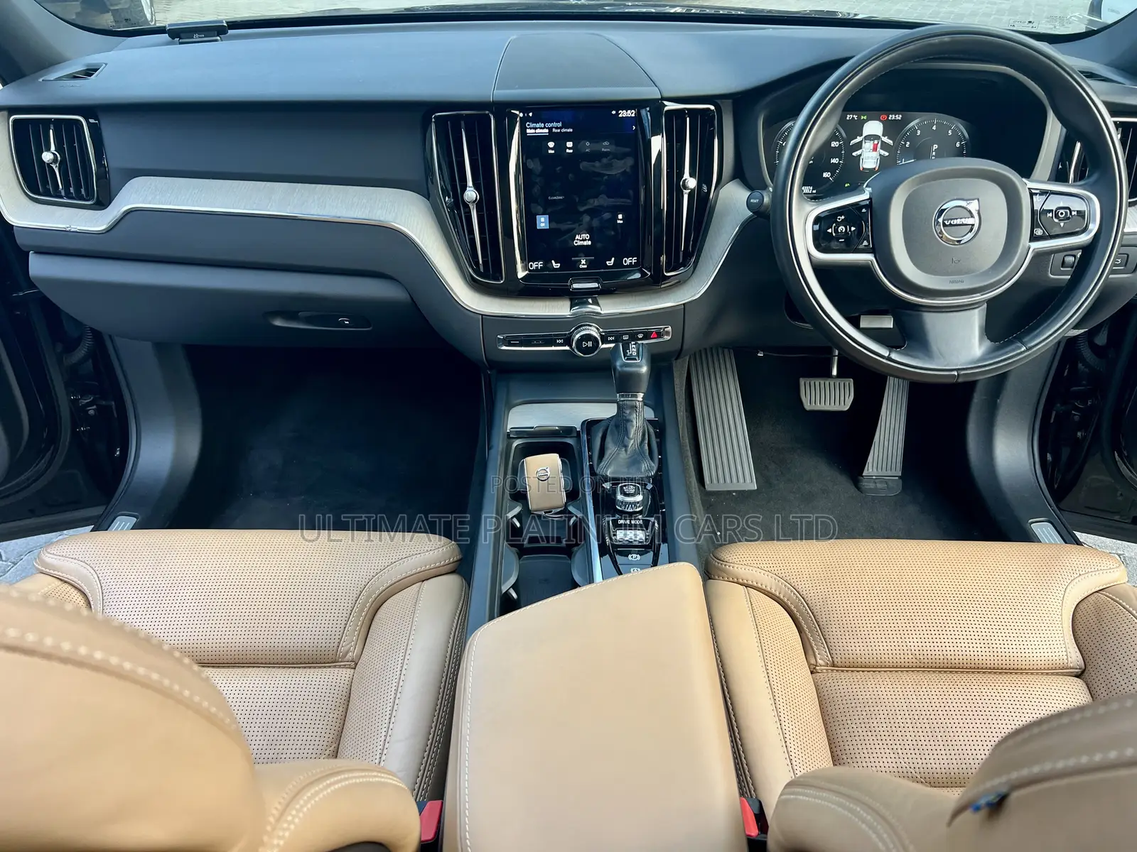 Volvo XC60 T5 Inscription AWD 2018 Black