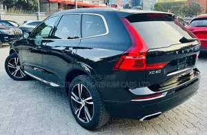 Volvo XC60 T5 Inscription AWD 2018 Black