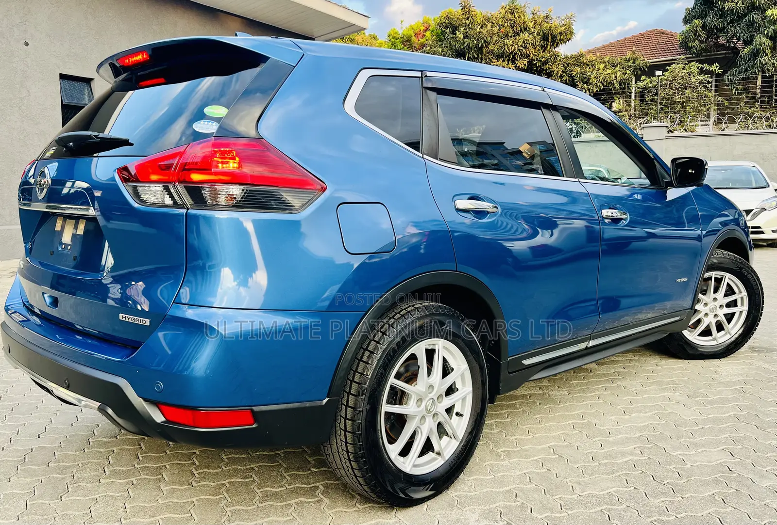 Nissan X-Trail 2.0 Petrol AWD 2017 Blue