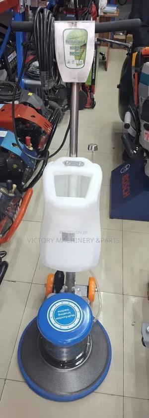 High Quality Floor Scrubber - thumbnail 2