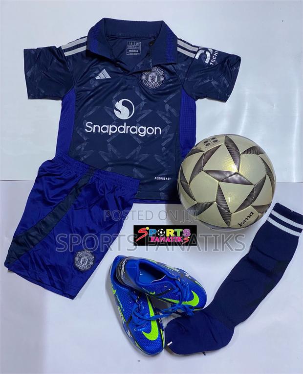 Kids Football Jerseys - thumbnail 3