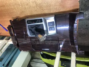 Toyota Mark X/Crown 2015 Gear Console