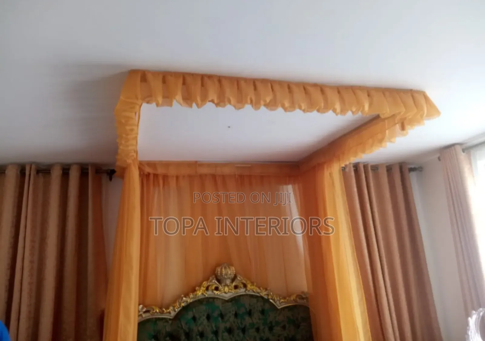Gold Ceiling Rail Mosquito Nets Customized Double Panel Nets