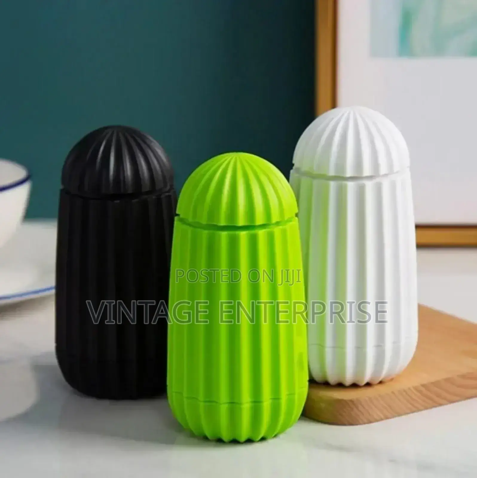 Retractable Toothpick Holder