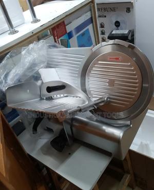 Performing Meat Slicer - thumbnail 2