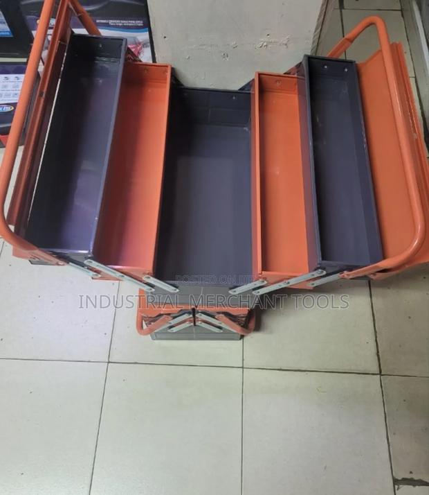 5tray Empty Toolbox - main view