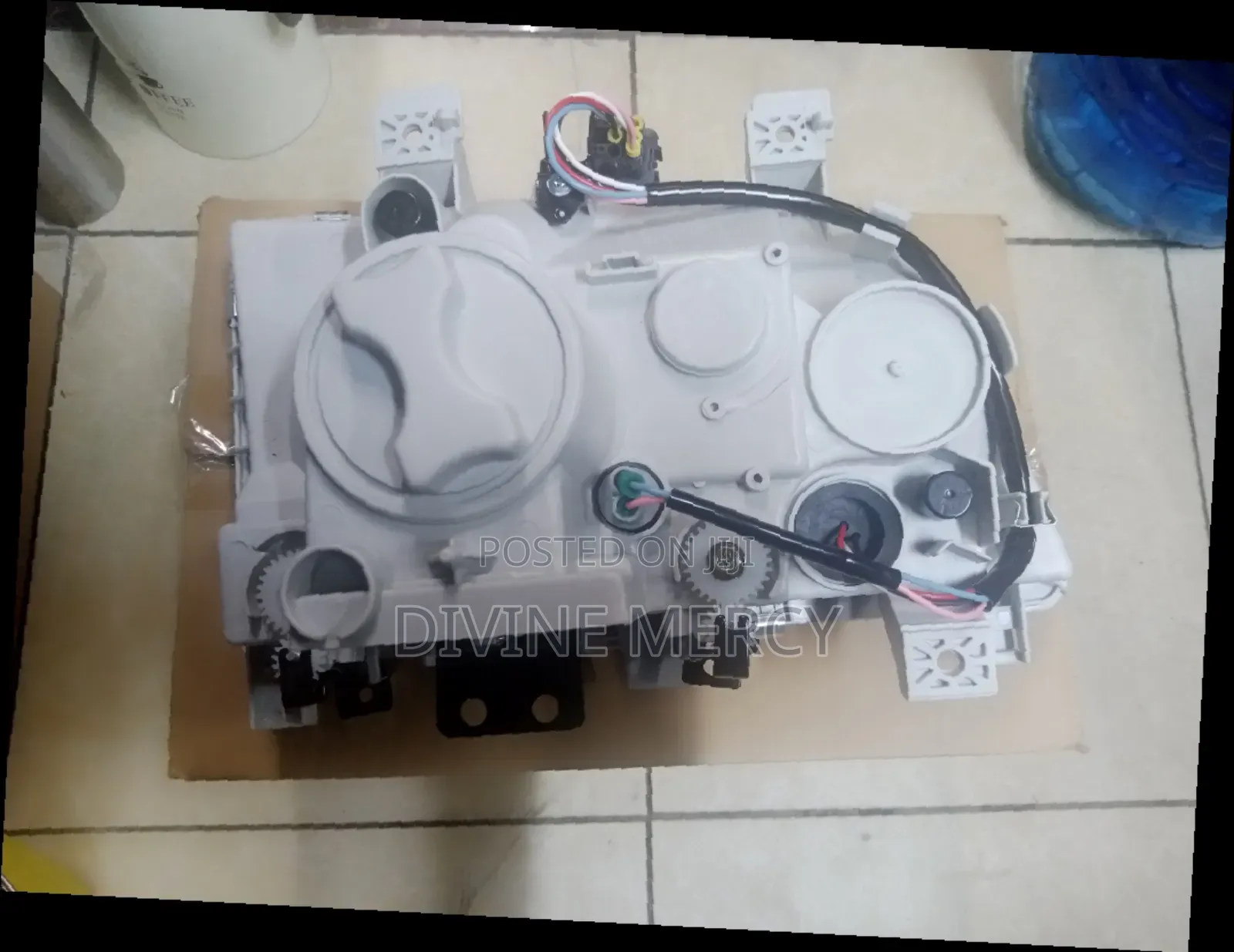 Mitsubishi Canter (2005-2011)-Head Lamp Lights