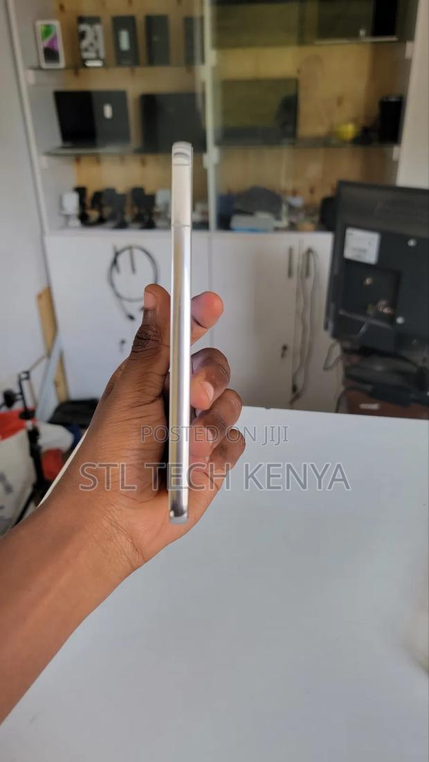 Samsung Galaxy S22+ 5G 256 GB White - thumbnail 5