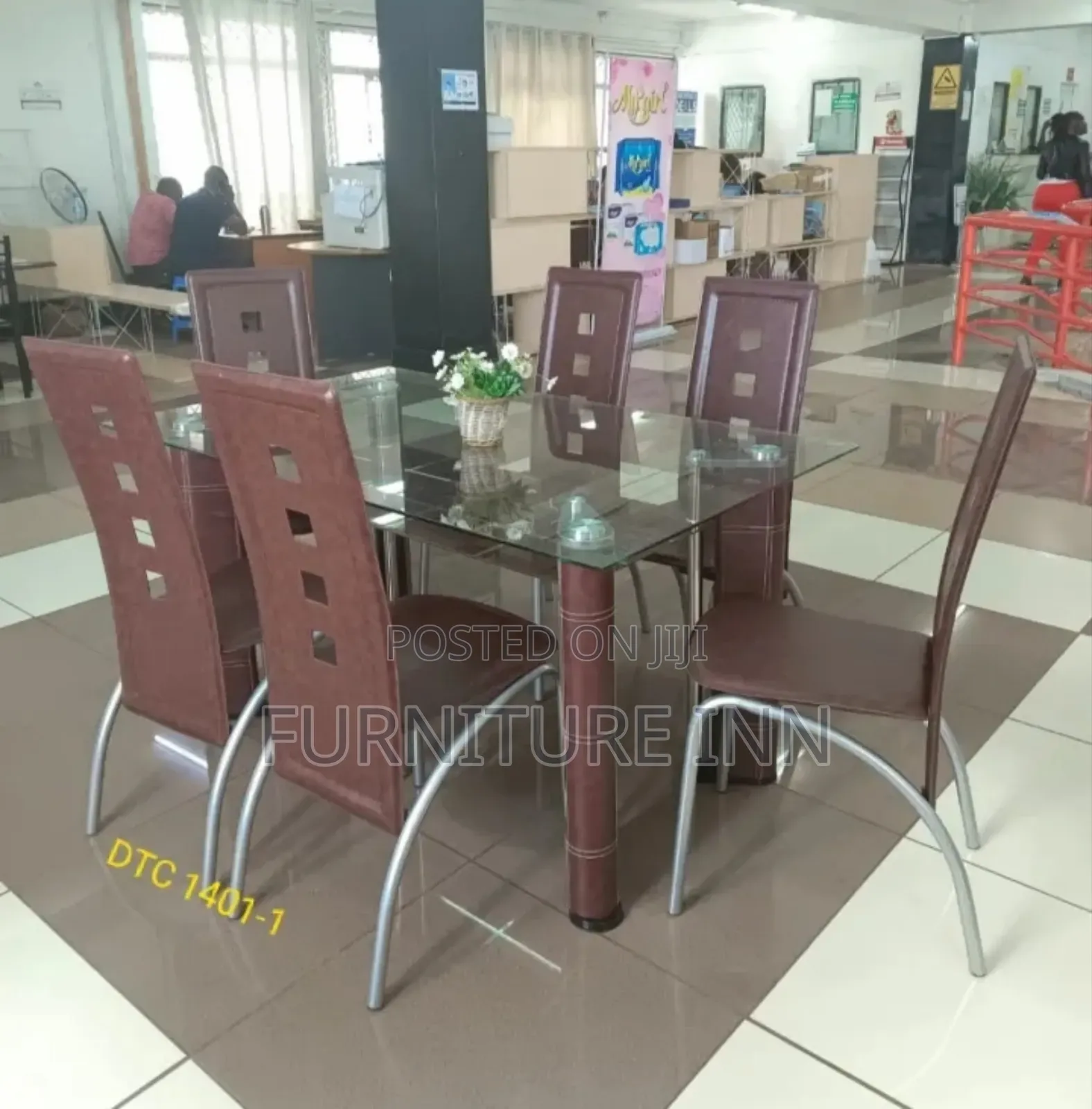 Dinning Table +6 Chairs