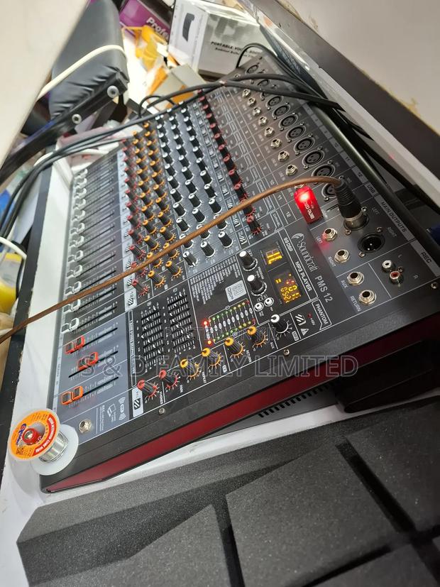 Soundcraft PMS 12 Powered Mixer