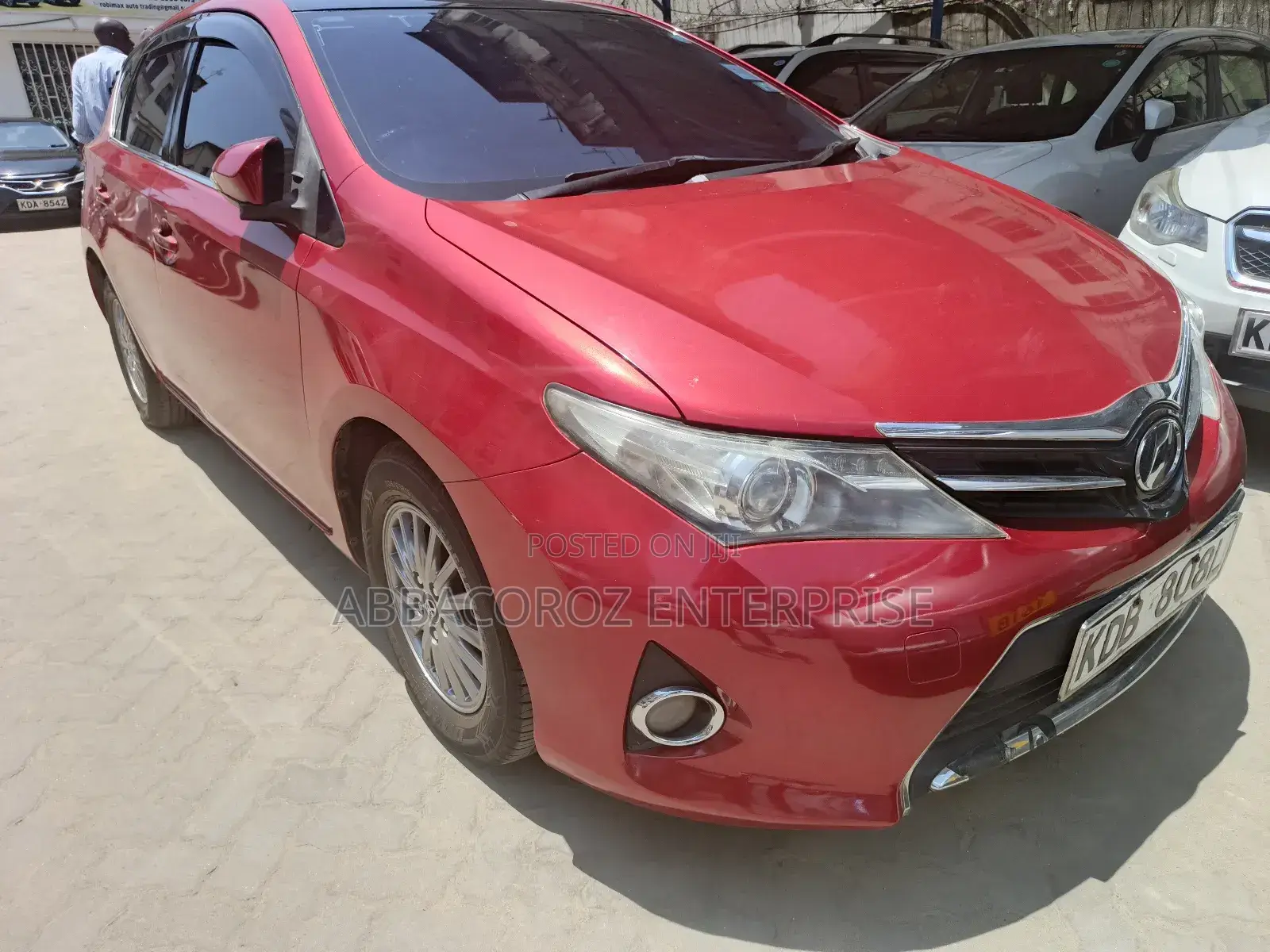 Toyota Auris 2014 Burgundy