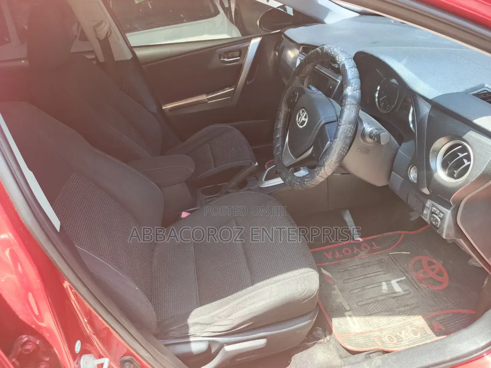 Toyota Auris 2014 Burgundy