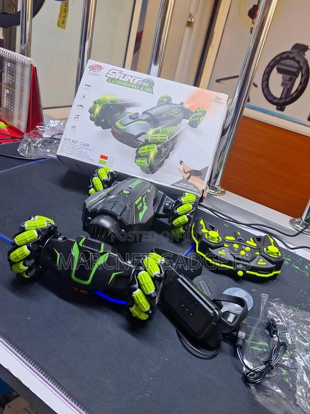 Rechargeable 360 Stunt Car With Water Gun Remote RC Watch