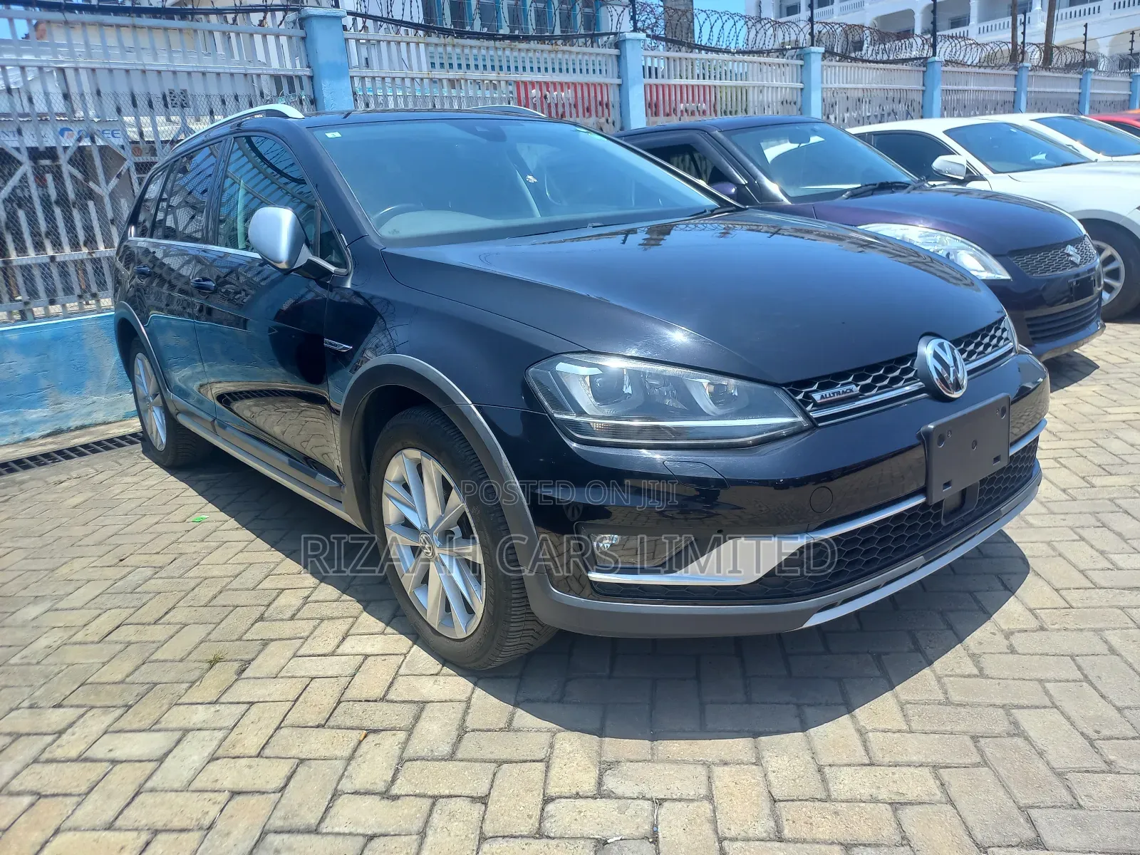 Volkswagen Golf Alltrack TSI SE AWD 4MOTION 2017 Black