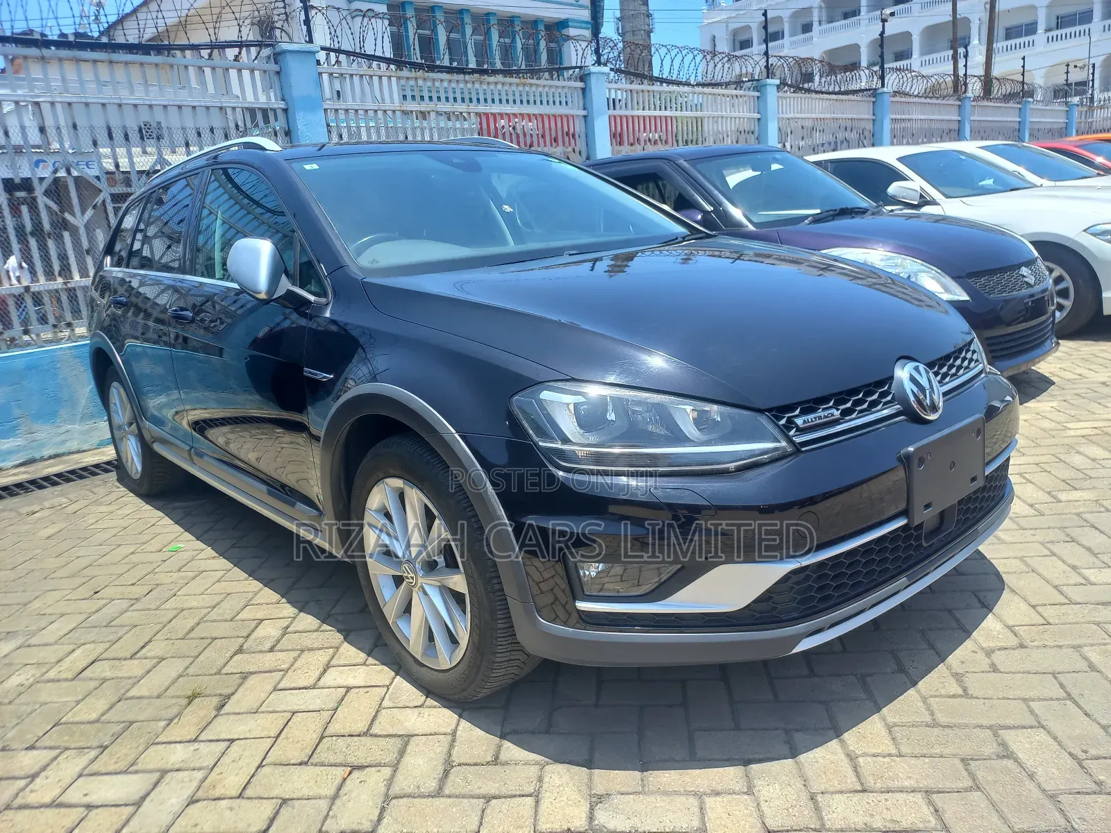 Volkswagen Golf Alltrack TSI SE AWD 4MOTION 2017 Black