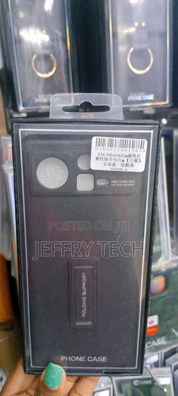 Grip Silky Wrist Strap Case – Z Fold 2 - main view