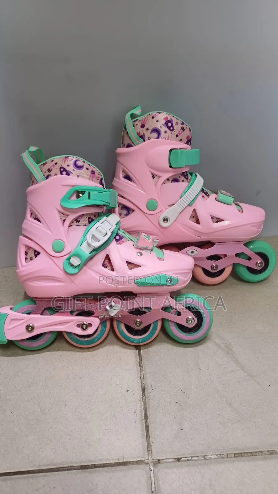 Size 31-34,35-38 Adjustable Kids Roller With Rubber Wheels