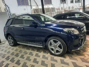 Mercedes-Benz GLE-Class GLE 350d 4MATIC 2018 Blue