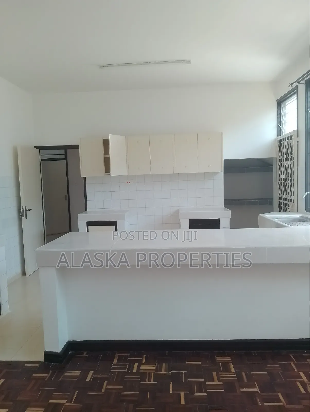4bdrm Villa in Nyali Estate for rent