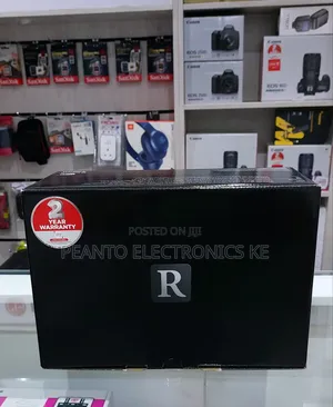Canon Eos R100 Mirrorless Camera With 18-45mm and 55-210mm L