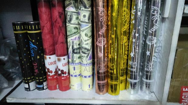 Portable Confetti Party Popper - main view