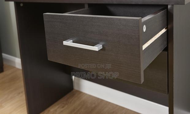 Computer Work Desk With Lockable Drawer -100cm X 60cm - thumbnail 3