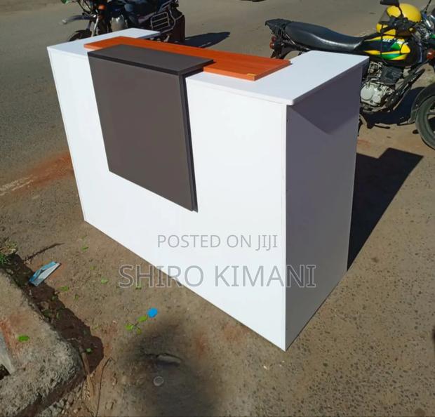 Prestigious Best Arrivals Quality Reception Desk