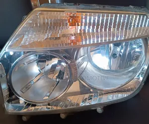 Renault Duster 1 Headlights