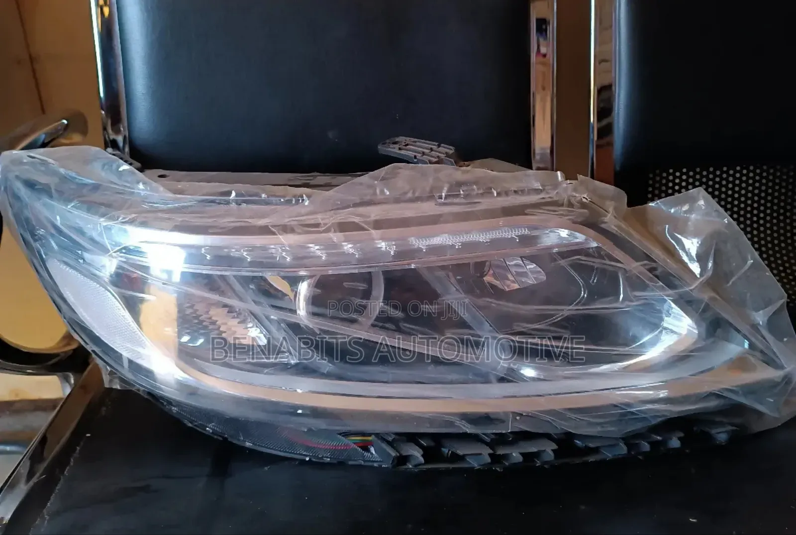 Kia Sorento 2012-18 RHS Headlight