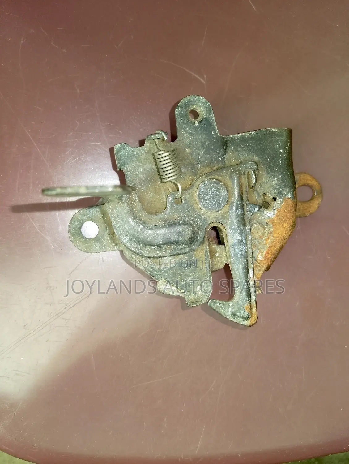 Hilux Vigo Bonnet Lock