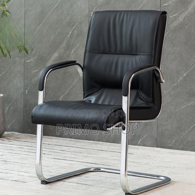 Office Chair; Executive Leather Office Visitor Seat in Black - main view