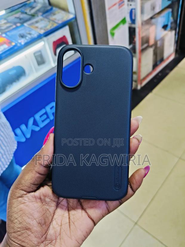 iPhone 16 Nilkin Super Frosted Back Cover - thumbnail 2