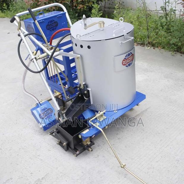 Hand Push/Manual Road Marking Machine - main view