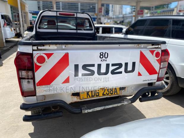 Isuzu D Max Single Cabin Pickup. - thumbnail 8