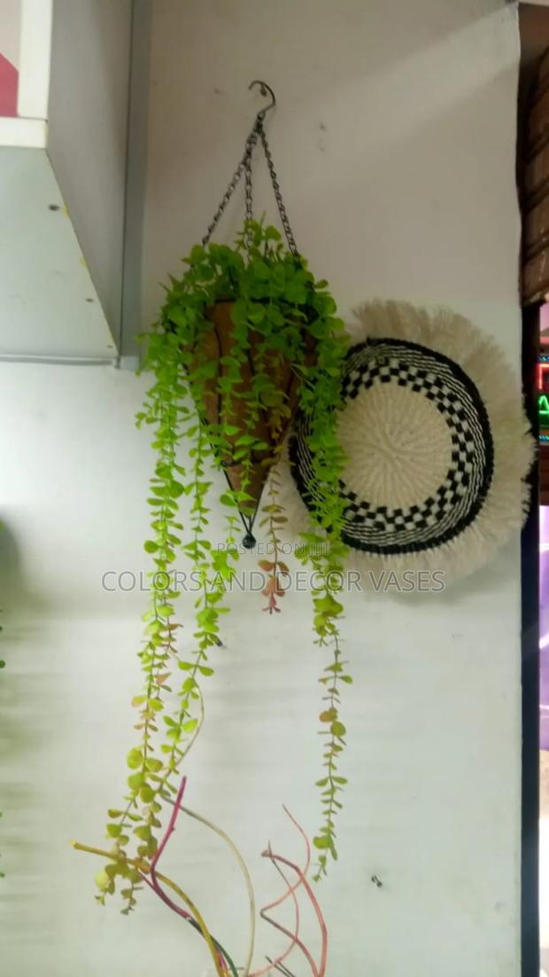 Hanging Sisal Vase With Vines - main view