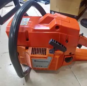 Husqvarna 272 Power Saw
