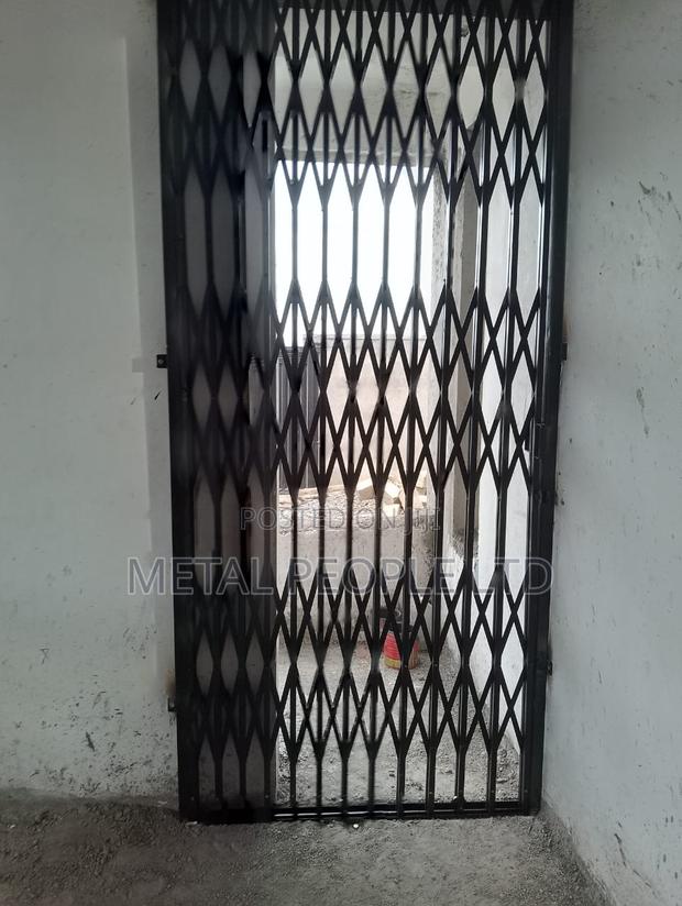 Scissors Doors for Sale - thumbnail 2