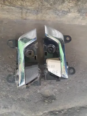 Toyota Voxy 2015 Inside Door Handles