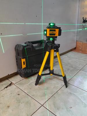Dewalt Laser Level Machine 360° With Tripod Out Levelling - thumbnail 2