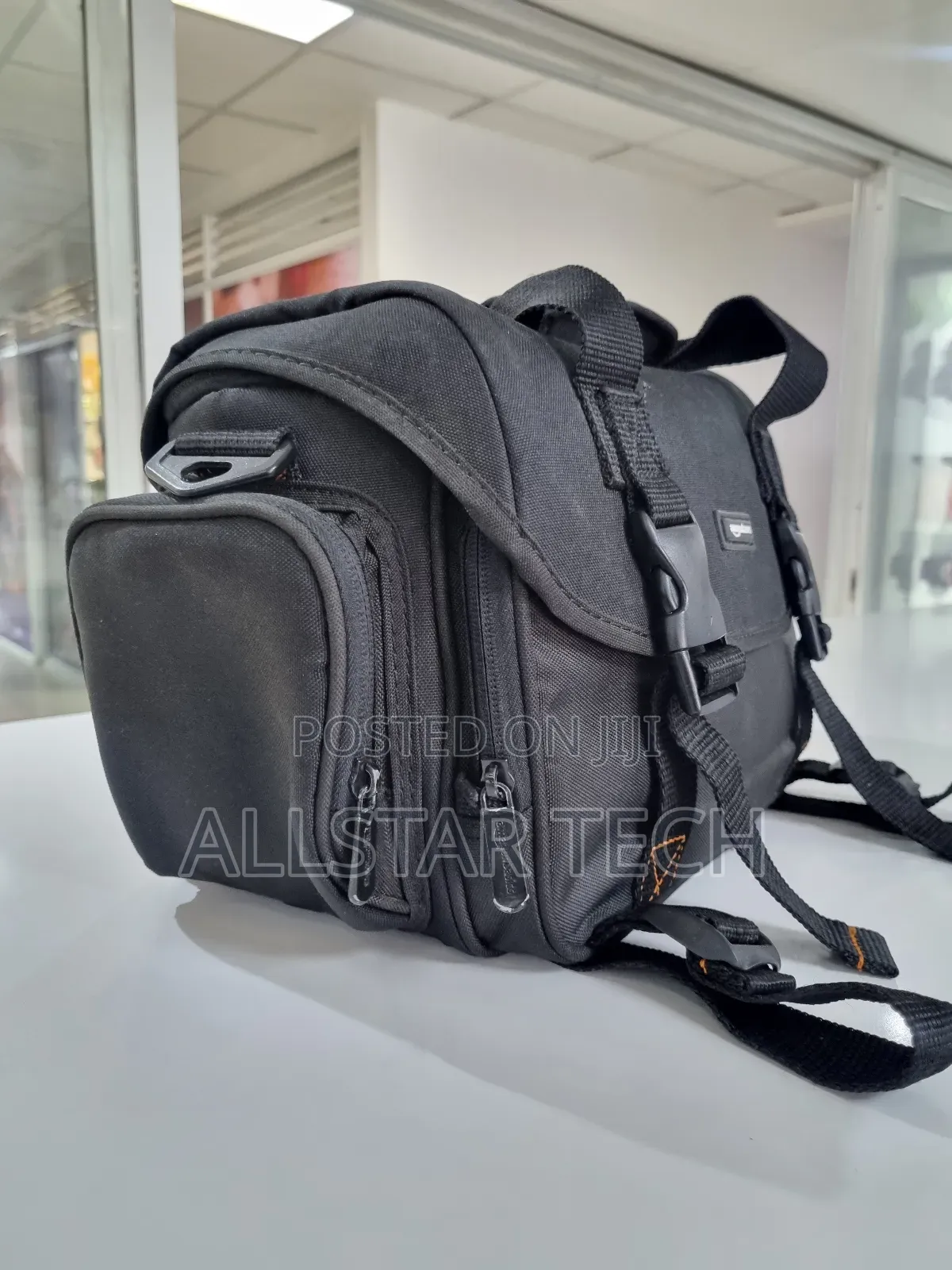 Amazonbasic Camera Bag