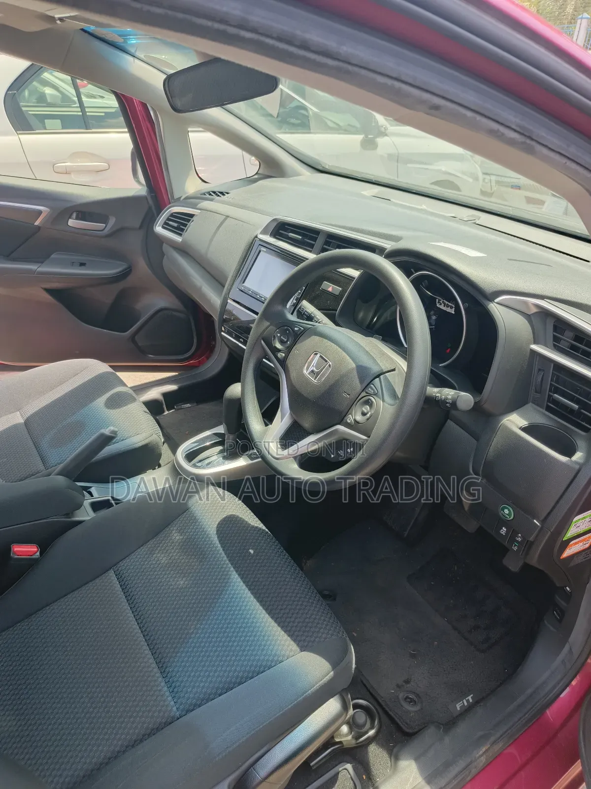 Honda Fit 2017 Pink